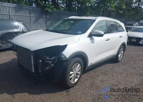 2016 Kia Sorento 2.4L Lx z USA, uszkodzony, nr VIN 5XYPGDA33GG077802